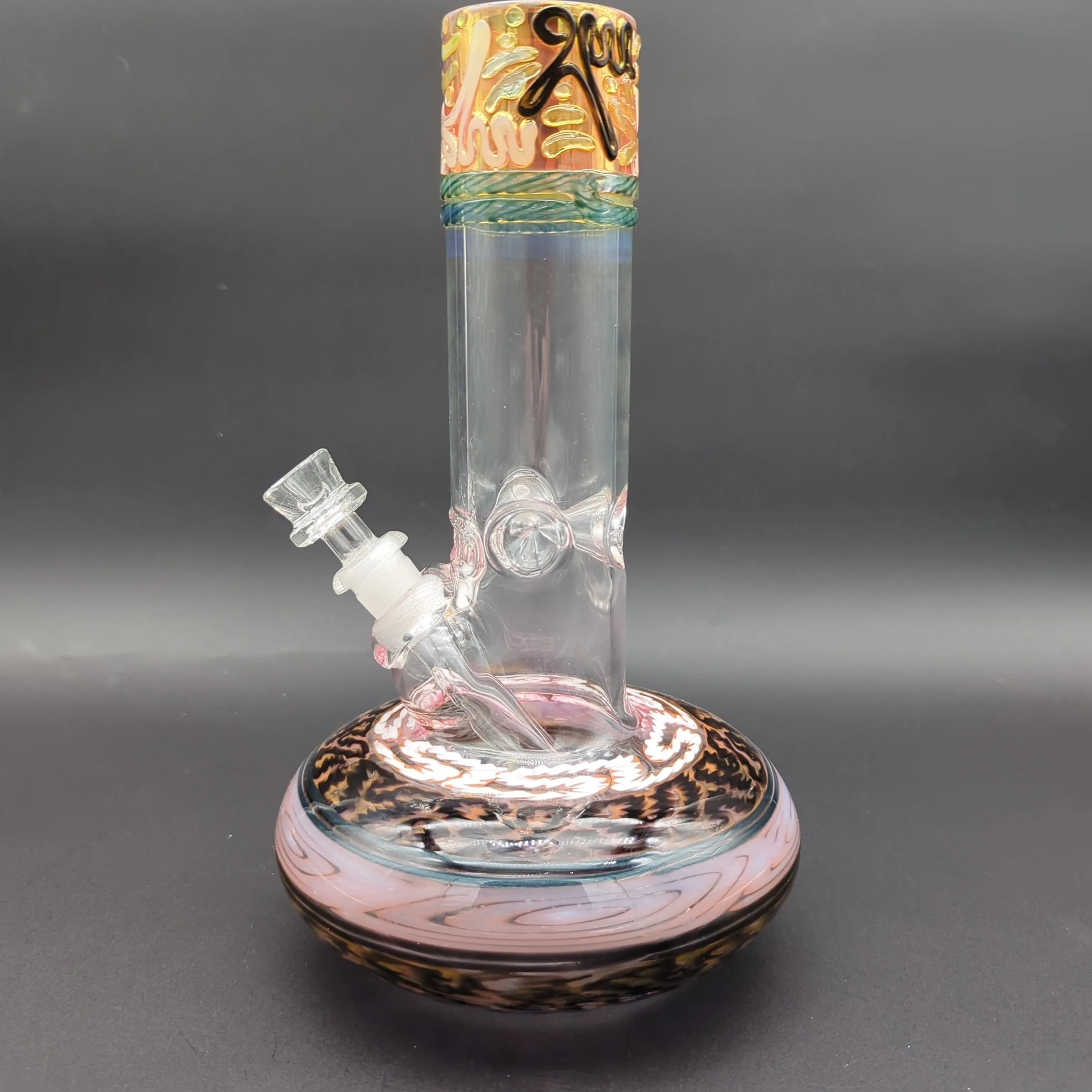 10.5 HVY Glass Worked Wide Base Beaker