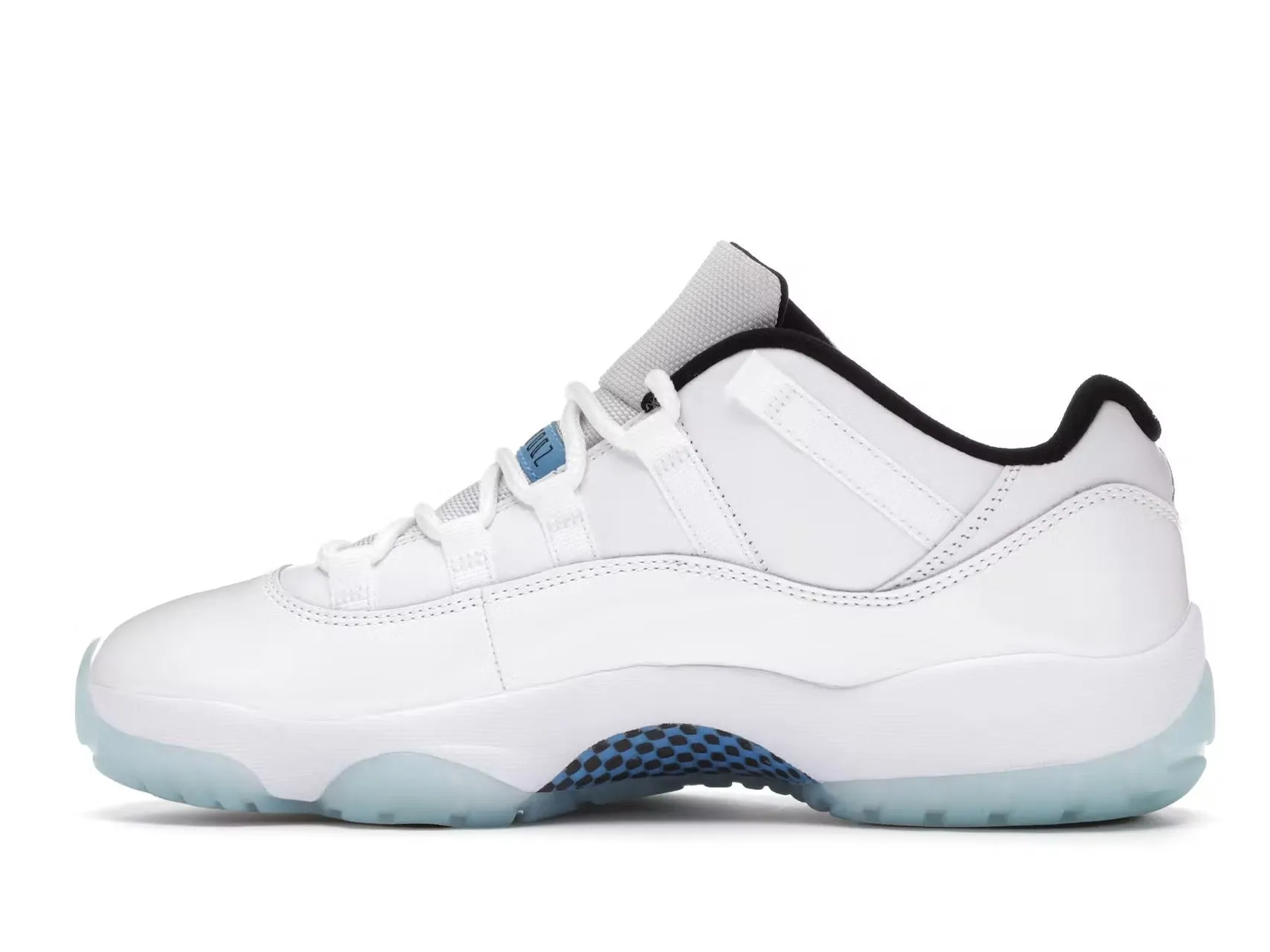 Air Jordan Retro 11 Low "Legend Blue"