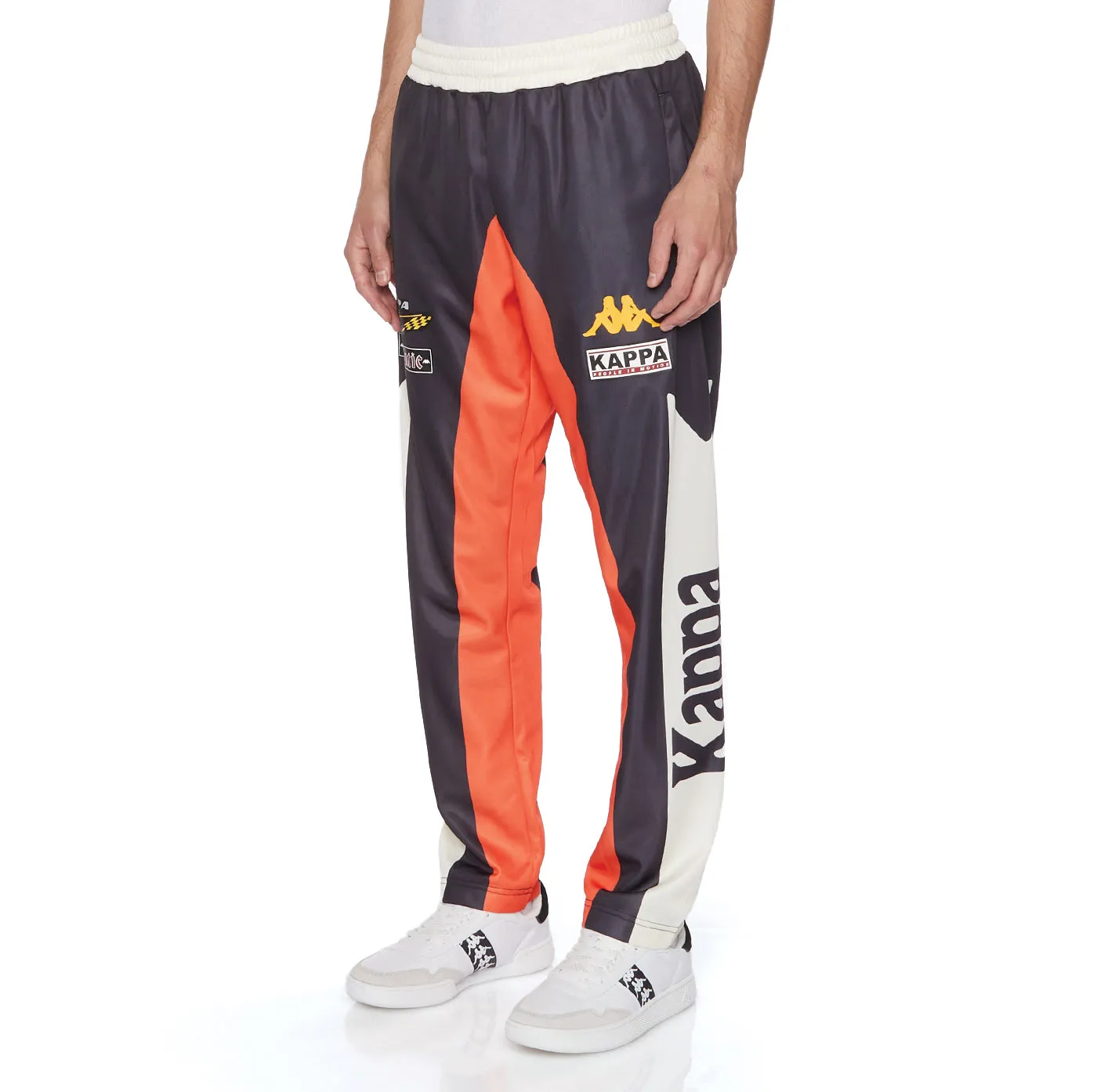 Authentic Raikon 2 Trackpants - Jet Black