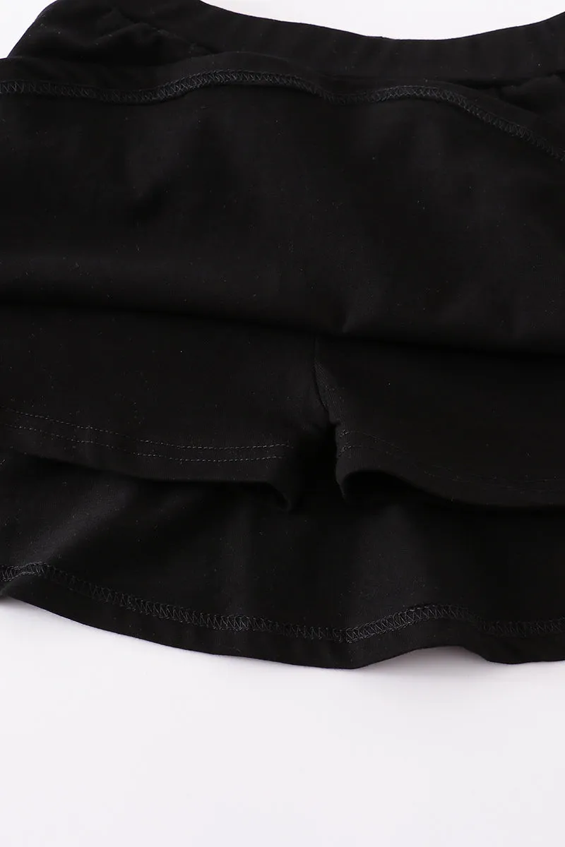 Black basic skort