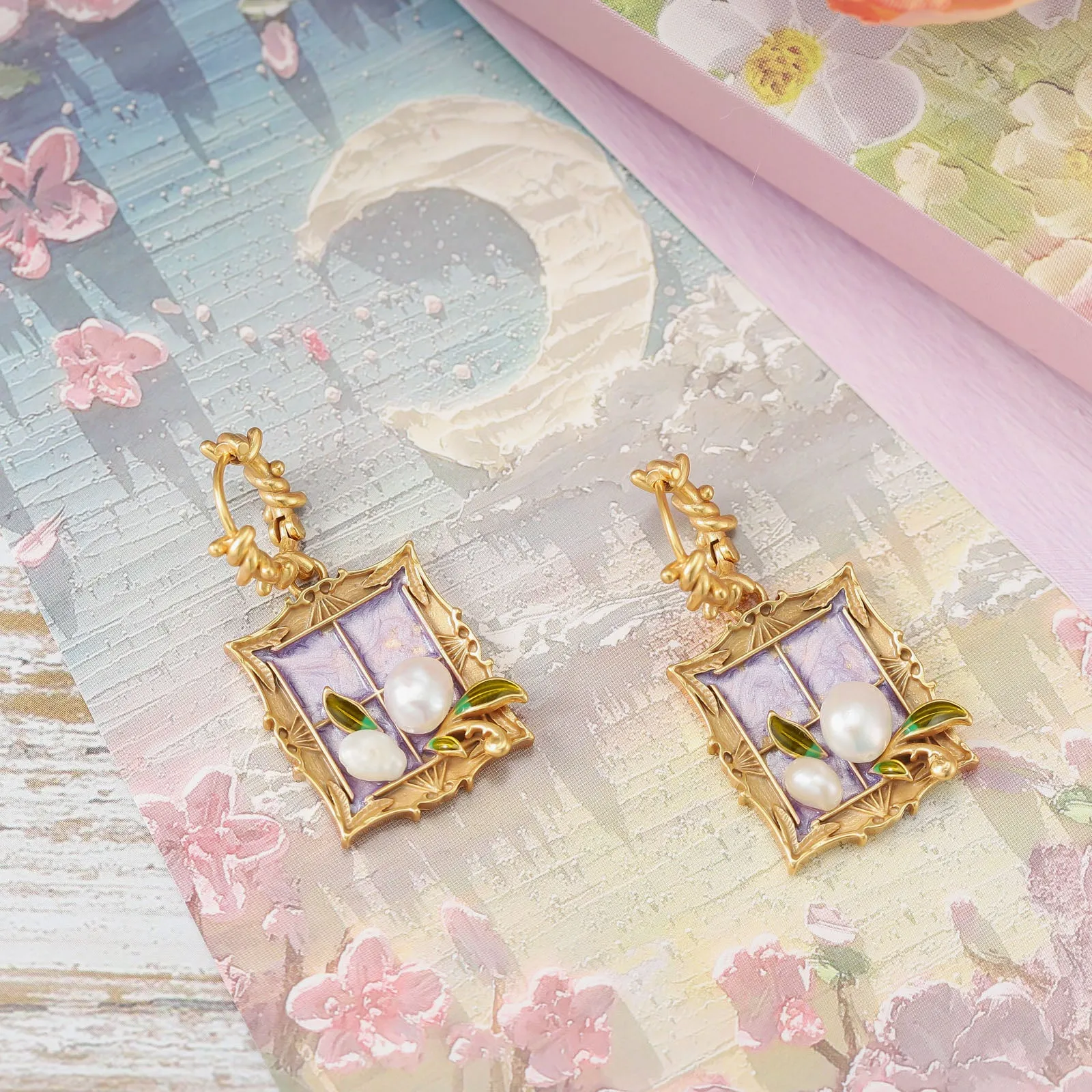 Breeze Tulip Earrings