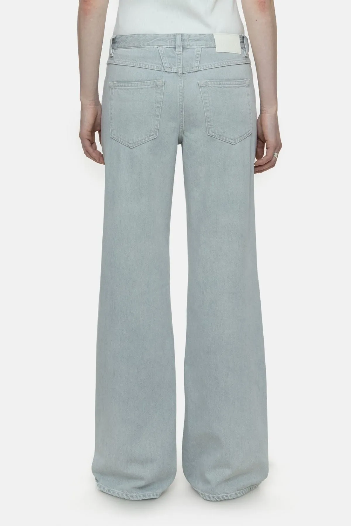 Closed Gillan Jean - Light Grey