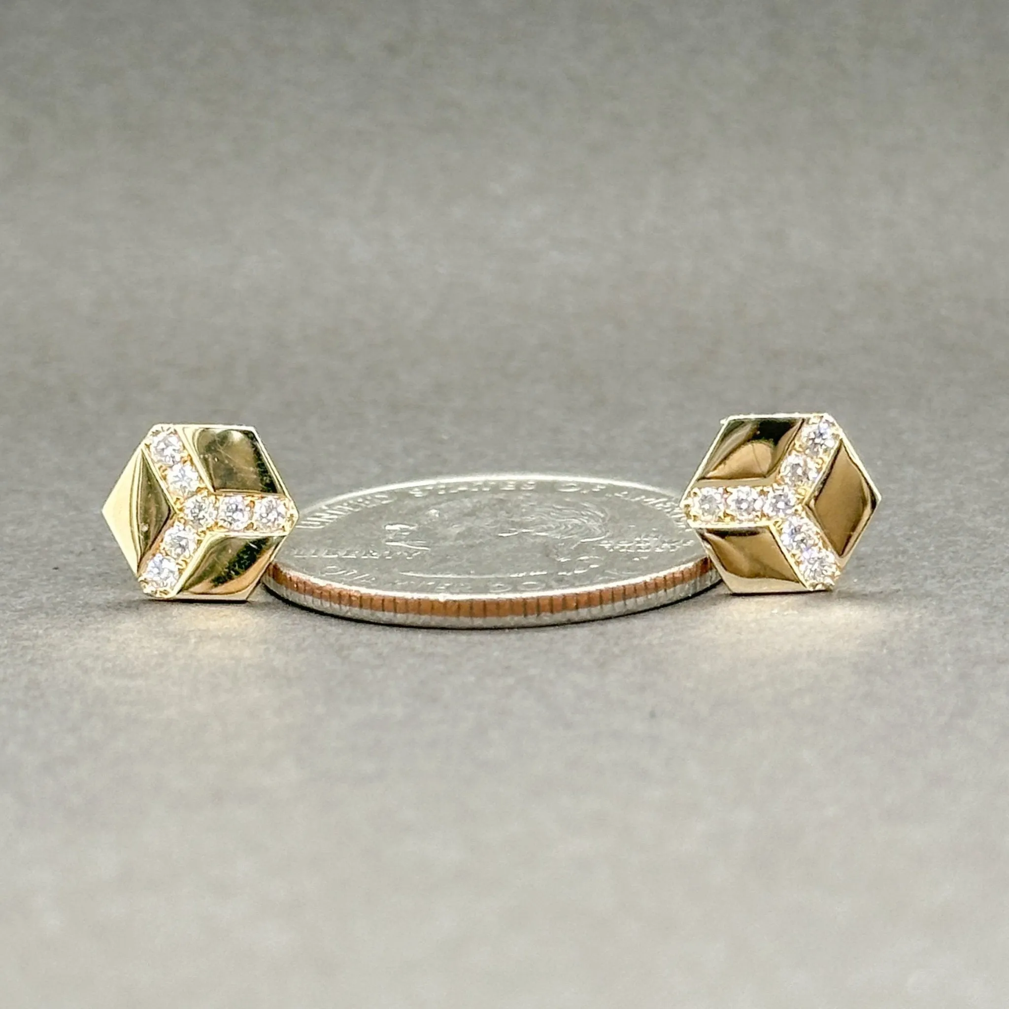 Estate 14K Y Gold 0.24ctw G/SI2 Diamond Earrings