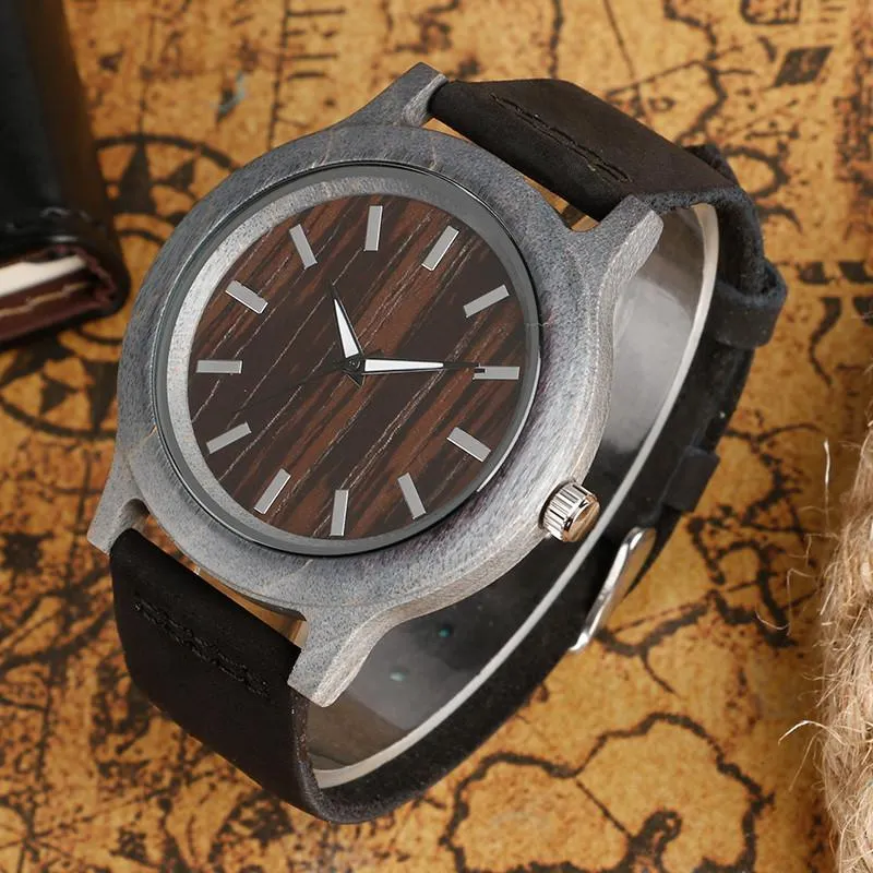 Fashion Men Wooden Watch with Green Strap