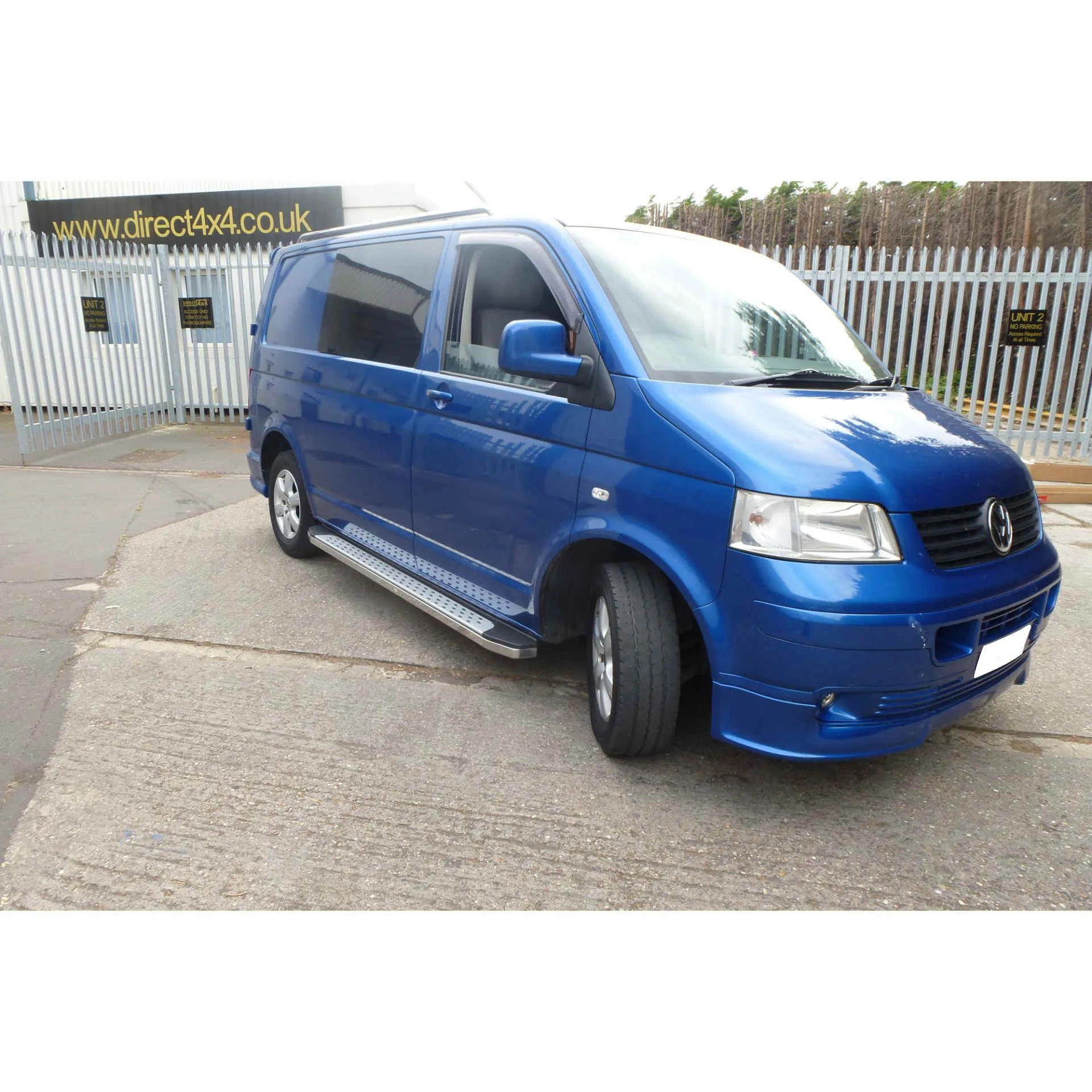 Freedom Side Steps Running Boards for Volkswagen Transporter T5 SWB