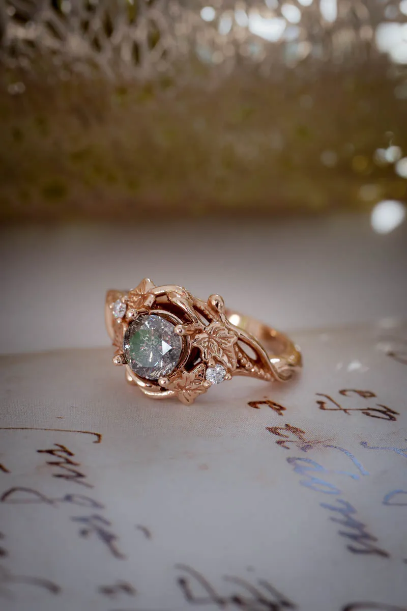 Nature inspired salt & pepper diamond ring / Ivy Undina