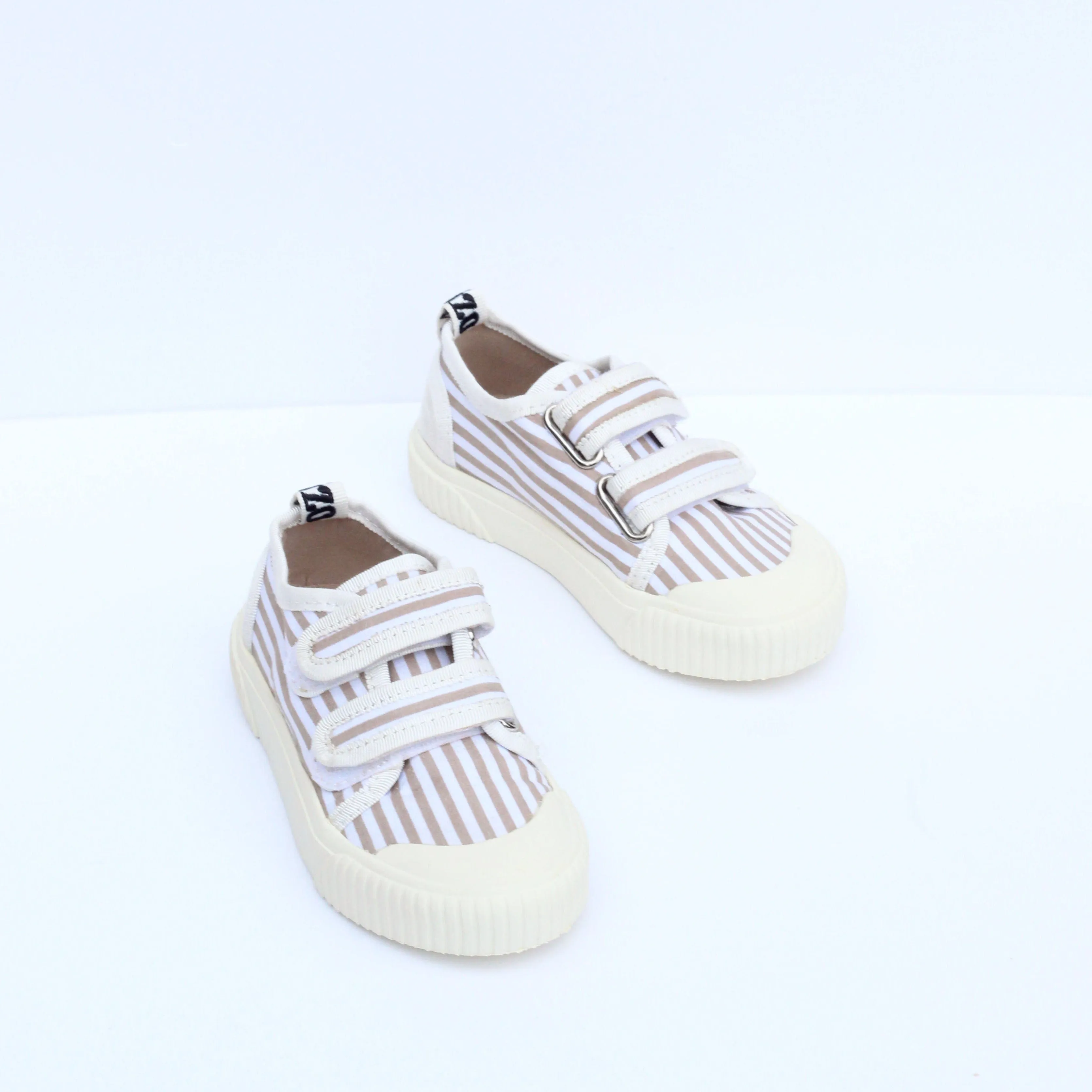 Selene Organic Cotton Velcro Kids Sneakers | Stripe