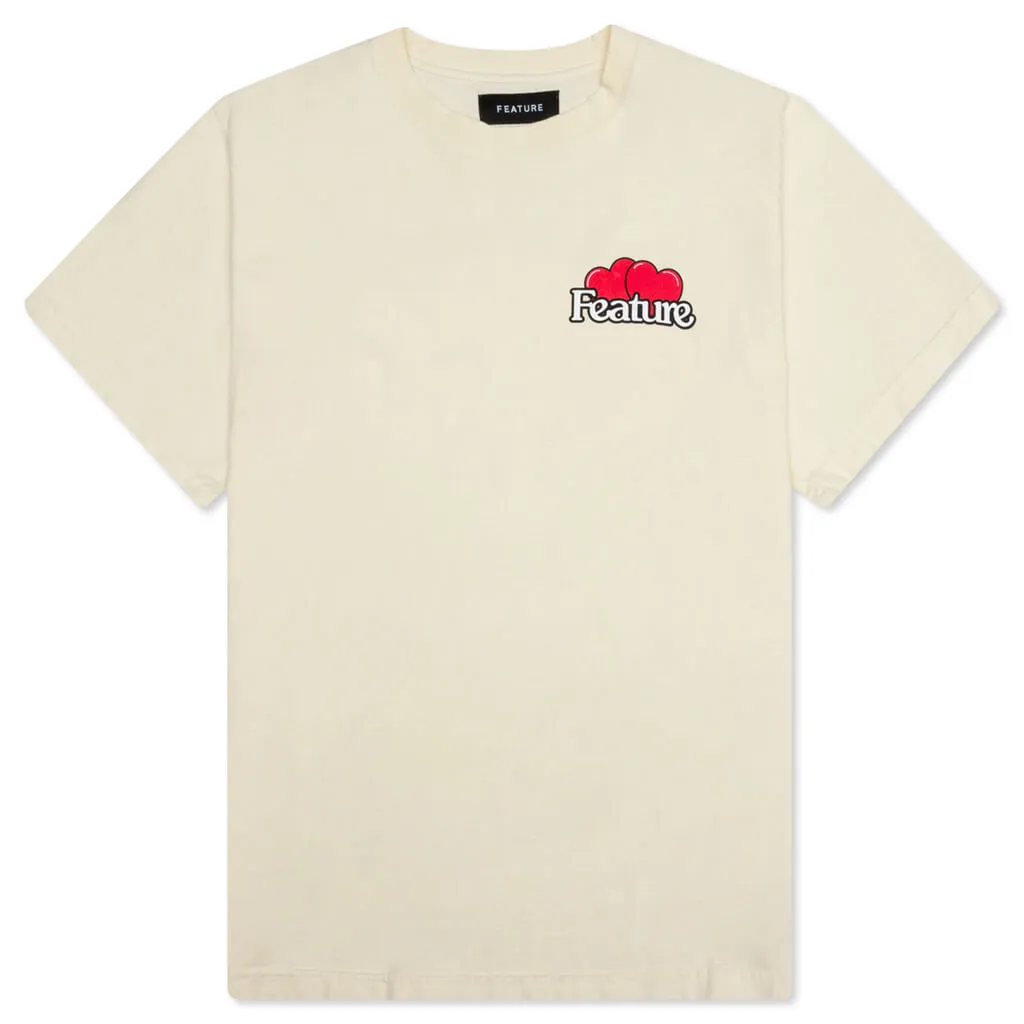 Spread the Love Tee - Cannolli Cream/Red