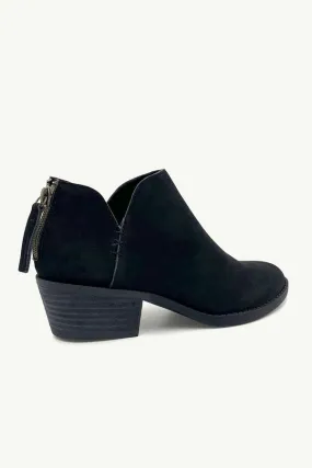 Yara Black Boots